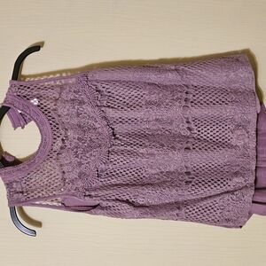 Lace Sleeveless Top in Purple